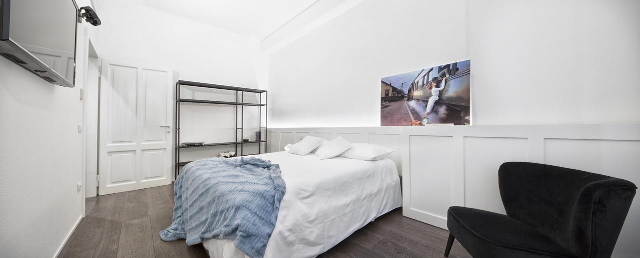 Emilia Suite Express Modena Exteriör bild
